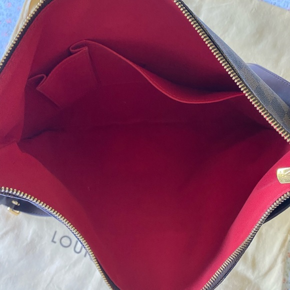 Authentic Louis Vuitton Bloomsbury GM - Picture 7 of 11